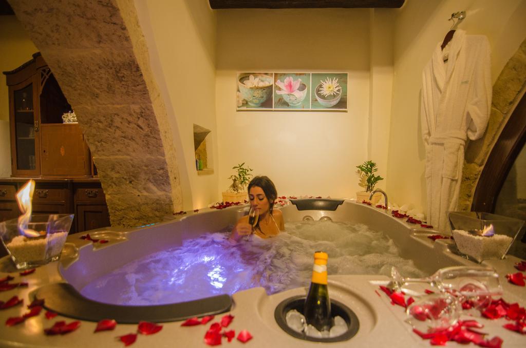 Angelos House Spa & Hammam Arkhondiki Ngoại thất bức ảnh