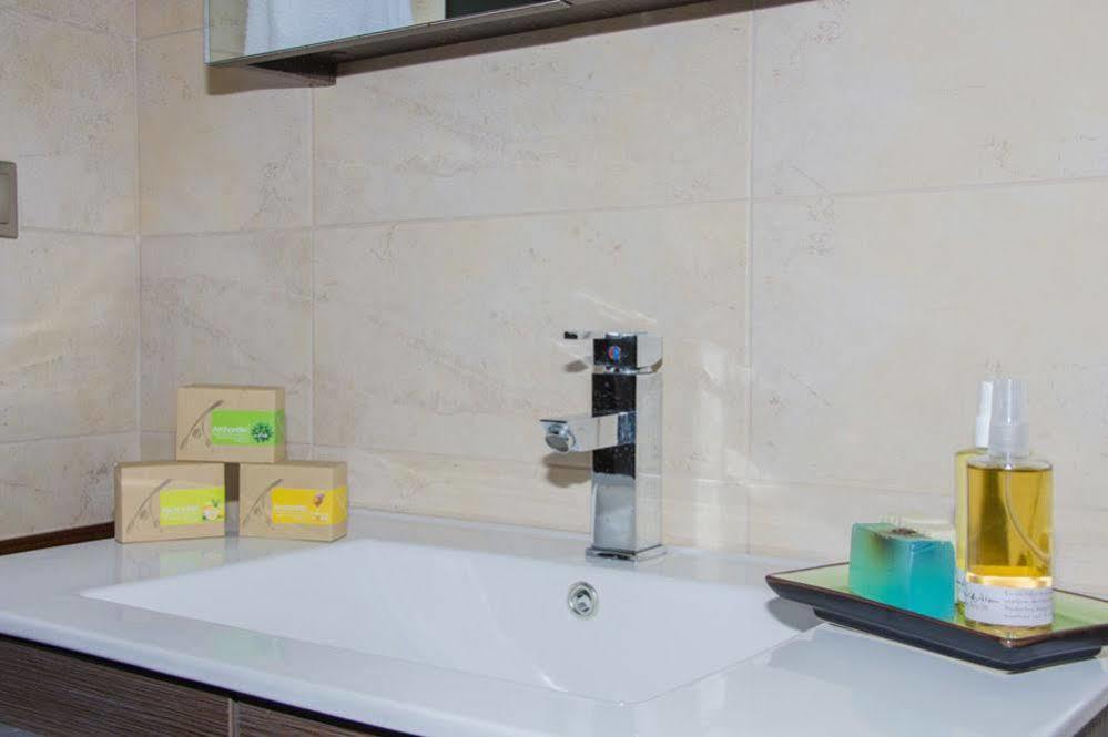 Angelos House Spa & Hammam Arkhondiki Ngoại thất bức ảnh